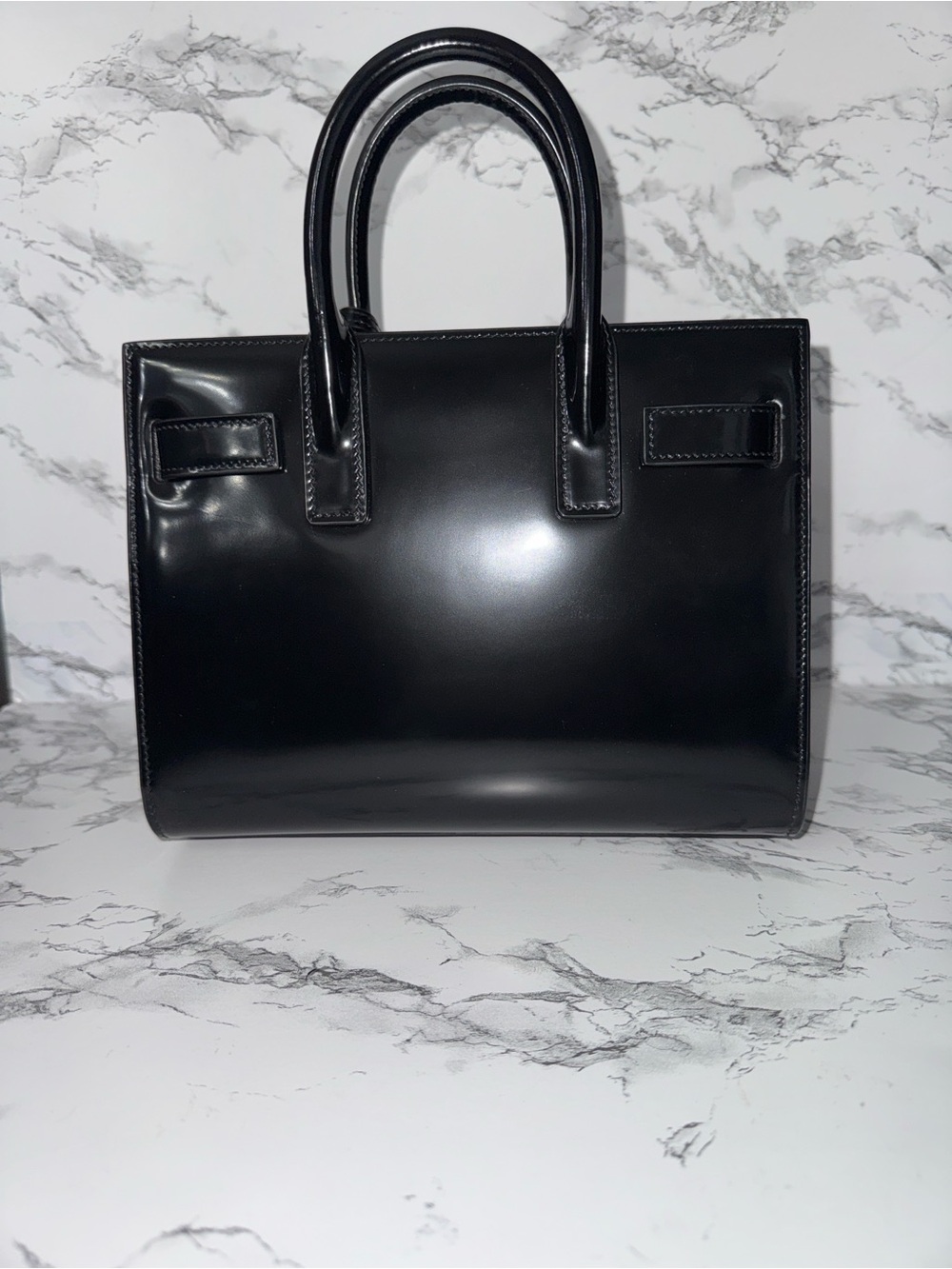 Never used Saint Laurent Nano Sac de Jour Patent Leather Top Handle bag in Black - Picture 4 of 10
